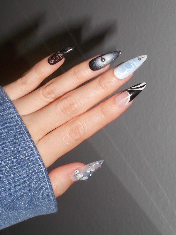 Y2k Buckle Belt Nails