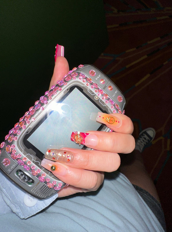 Kali Uchis nails