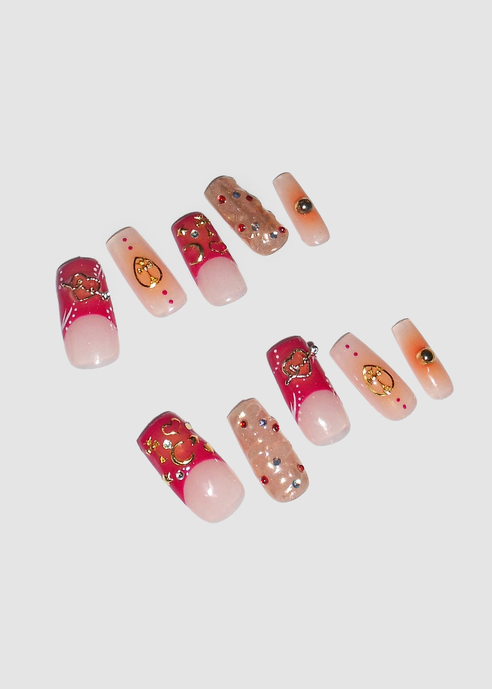 Kali Uchis nails