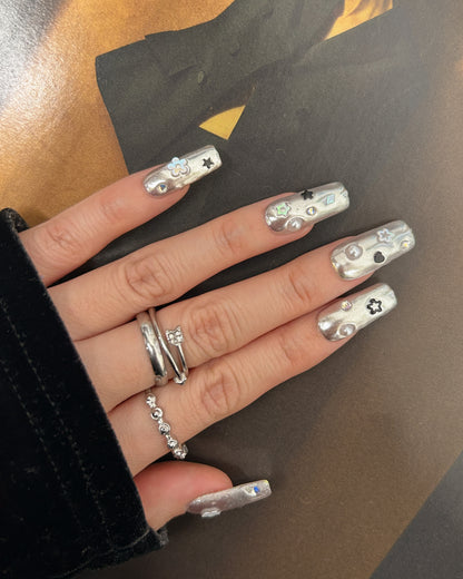 Silver Chrome Star Nails