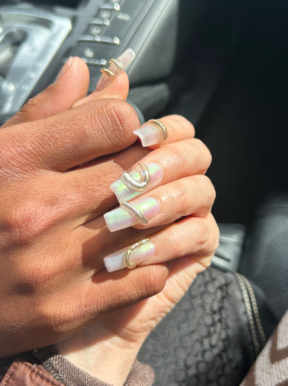 Chrome 3D Gold Sliver Swirl Nails